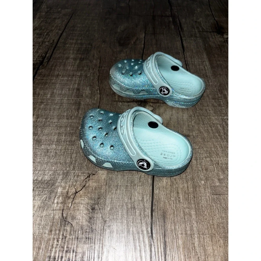 Crocs Kids Classic Glitter Clog Light Blue Sparkle‎ Shoes Size C6
